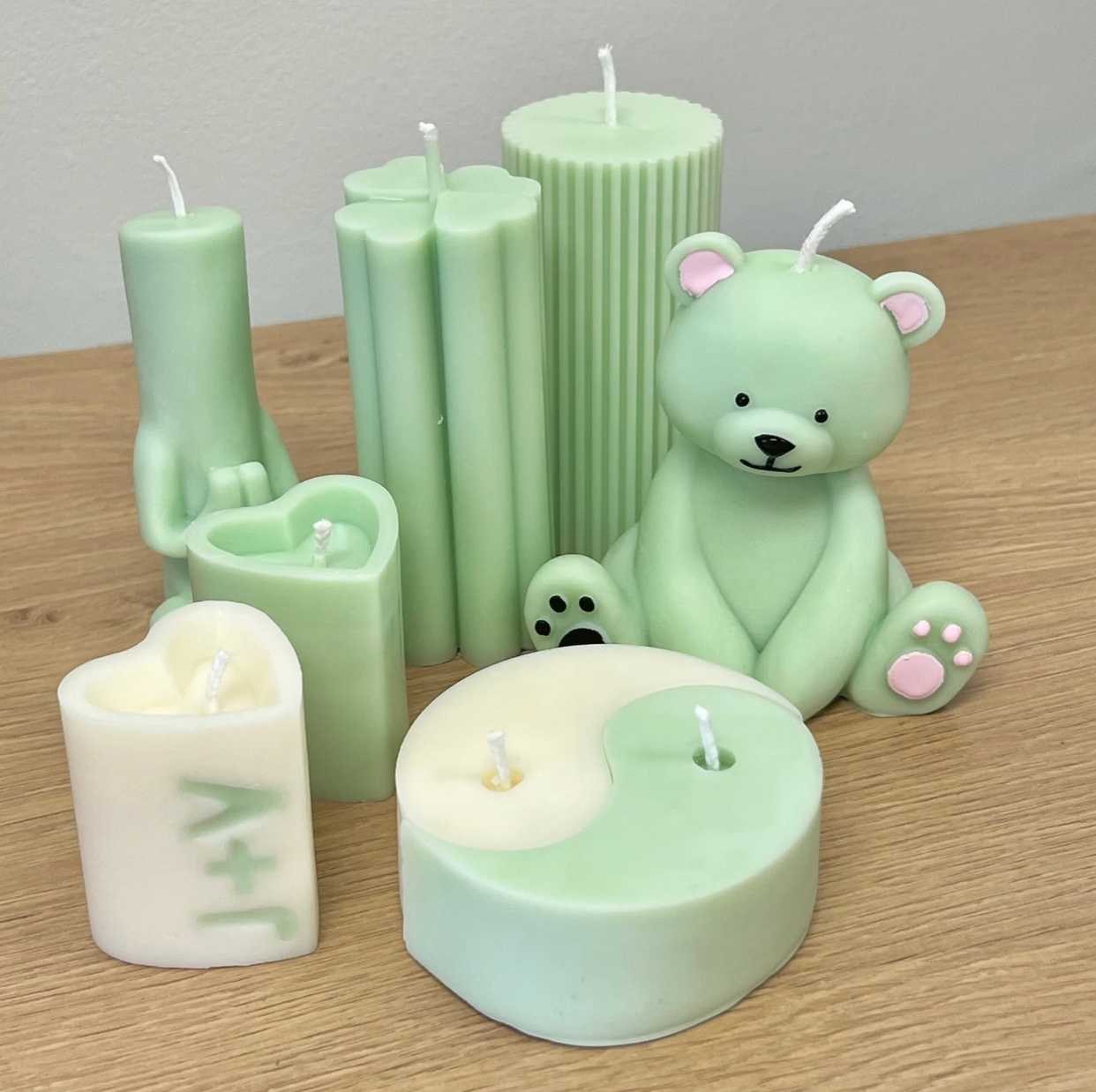 Mini Bear Candles (5 pack) – Taupecandleco